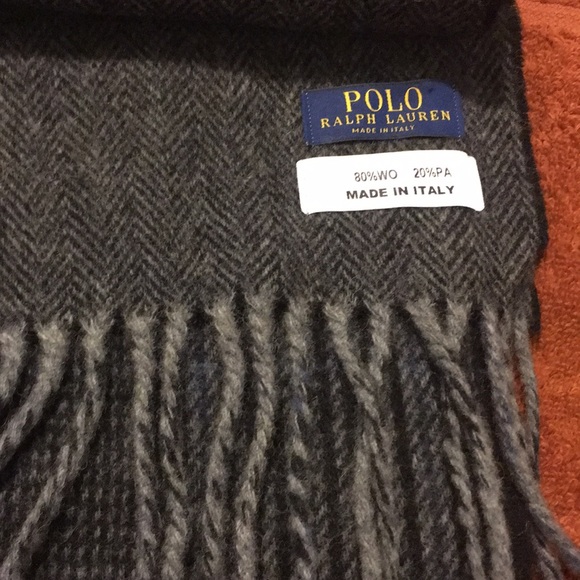 Men’s Polo Scarf - Picture 2 of 2